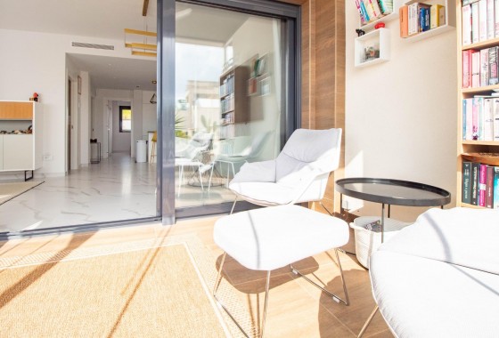 Resale - Apartment / flat - San Miguel de Salinas