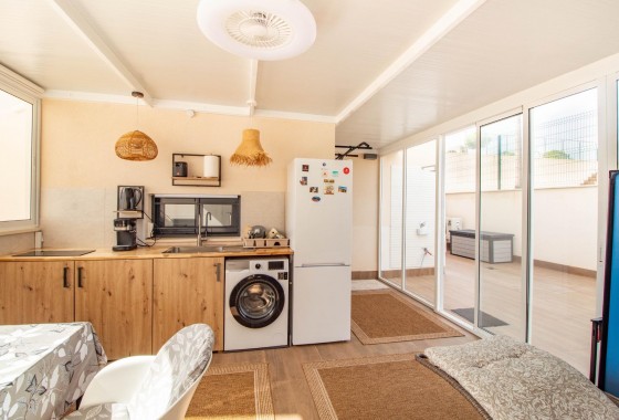 Resale - Apartment / flat - San Miguel de Salinas