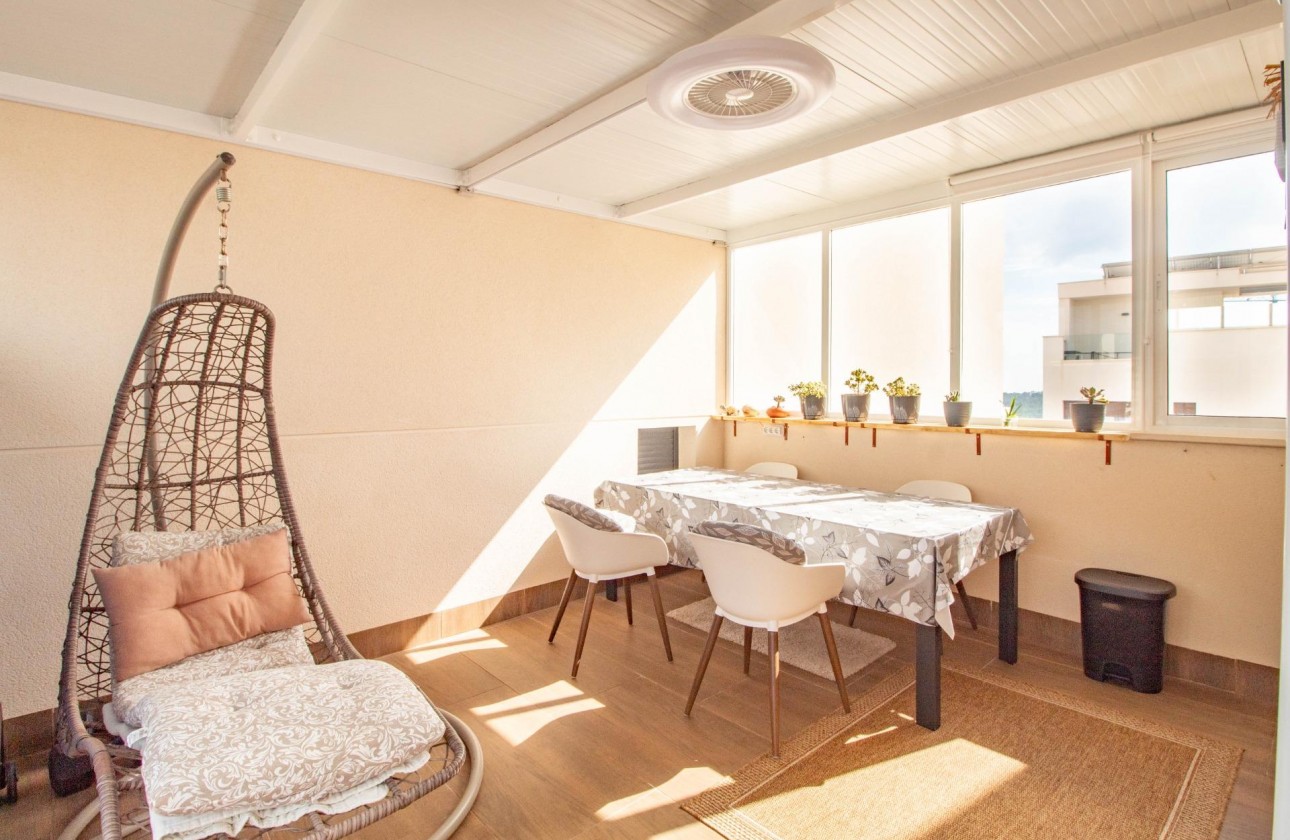 Resale - Apartment / flat - San Miguel de Salinas