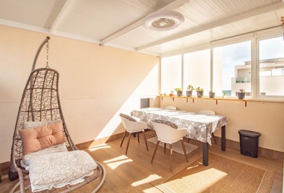 Resale - Apartment / flat - San Miguel de Salinas