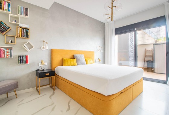 Resale - Apartment / flat - San Miguel de Salinas