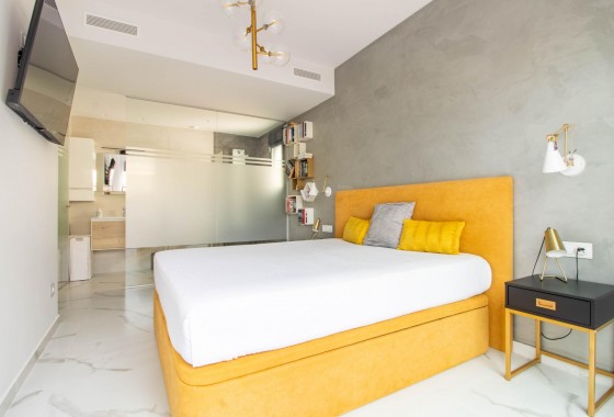 Resale - Apartment / flat - San Miguel de Salinas