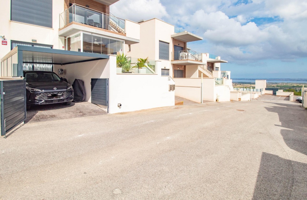 Resale - Apartment / flat - San Miguel de Salinas