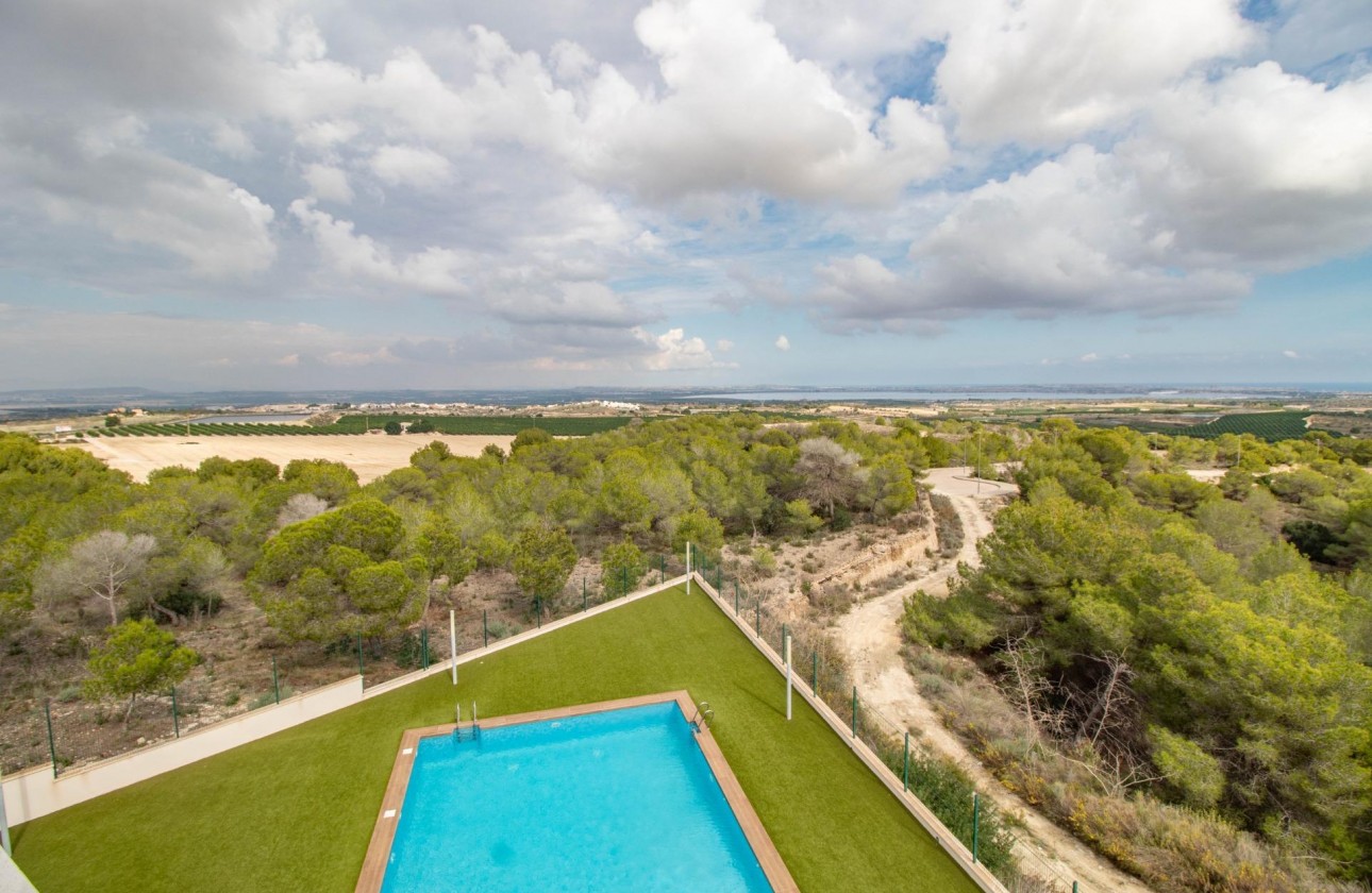 Resale - Apartment / flat - San Miguel de Salinas