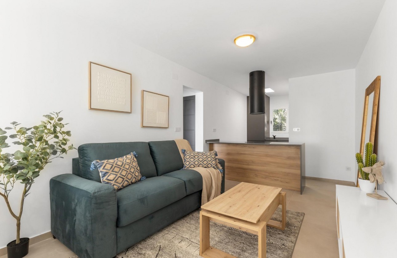 Alquiler a largo plazo - Bungalow - Torrevieja - Zona los Frutales