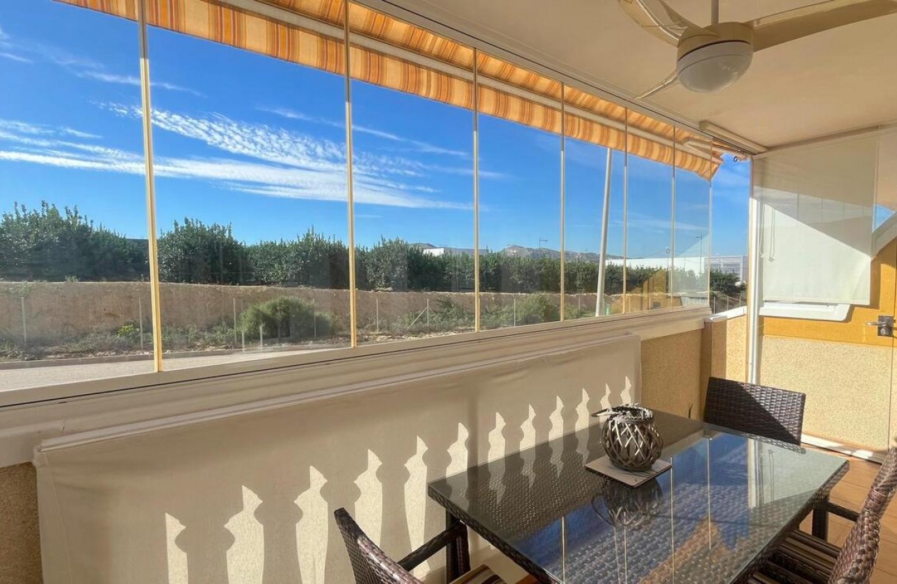 Reventa - Apartamento / piso - Algorfa