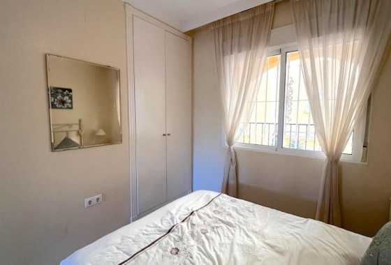 Reventa - Apartamento / piso - Algorfa