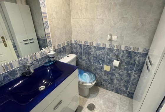 Reventa - Apartamento / piso - Algorfa