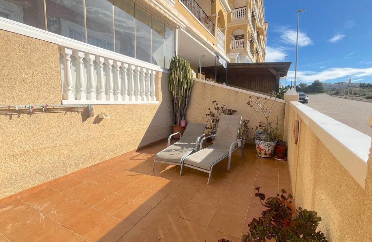 Reventa - Apartamento / piso - Algorfa