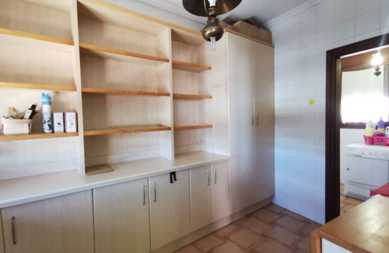 Revente - Villa - Orihuela