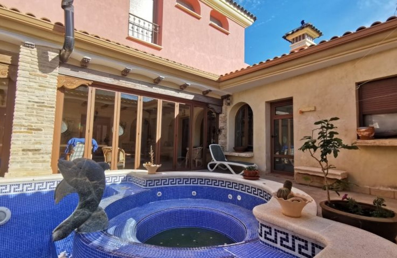 Revente - Villa - Orihuela