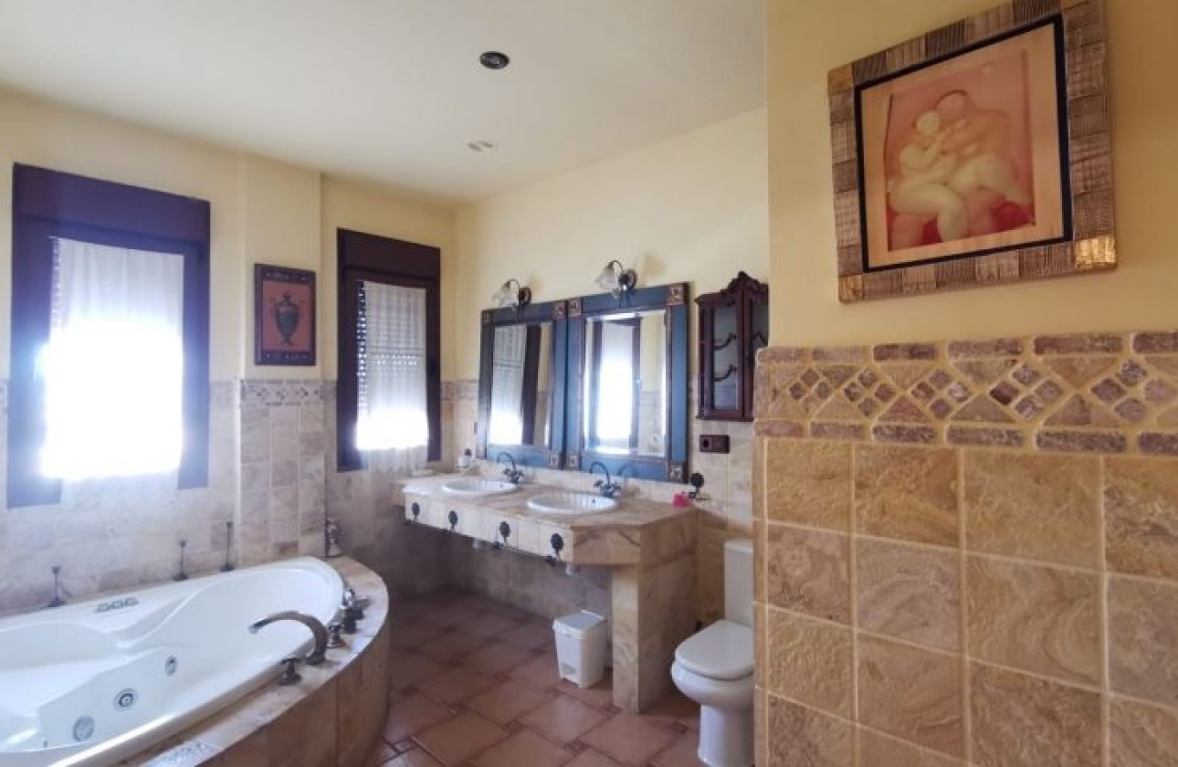 Revente - Villa - Orihuela