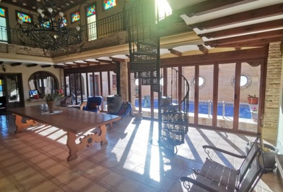 Revente - Villa - Orihuela