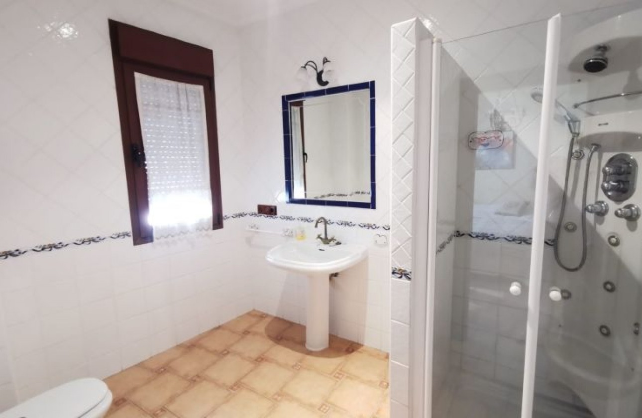 Revente - Villa - Orihuela