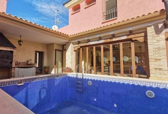 Revente - Villa - Orihuela