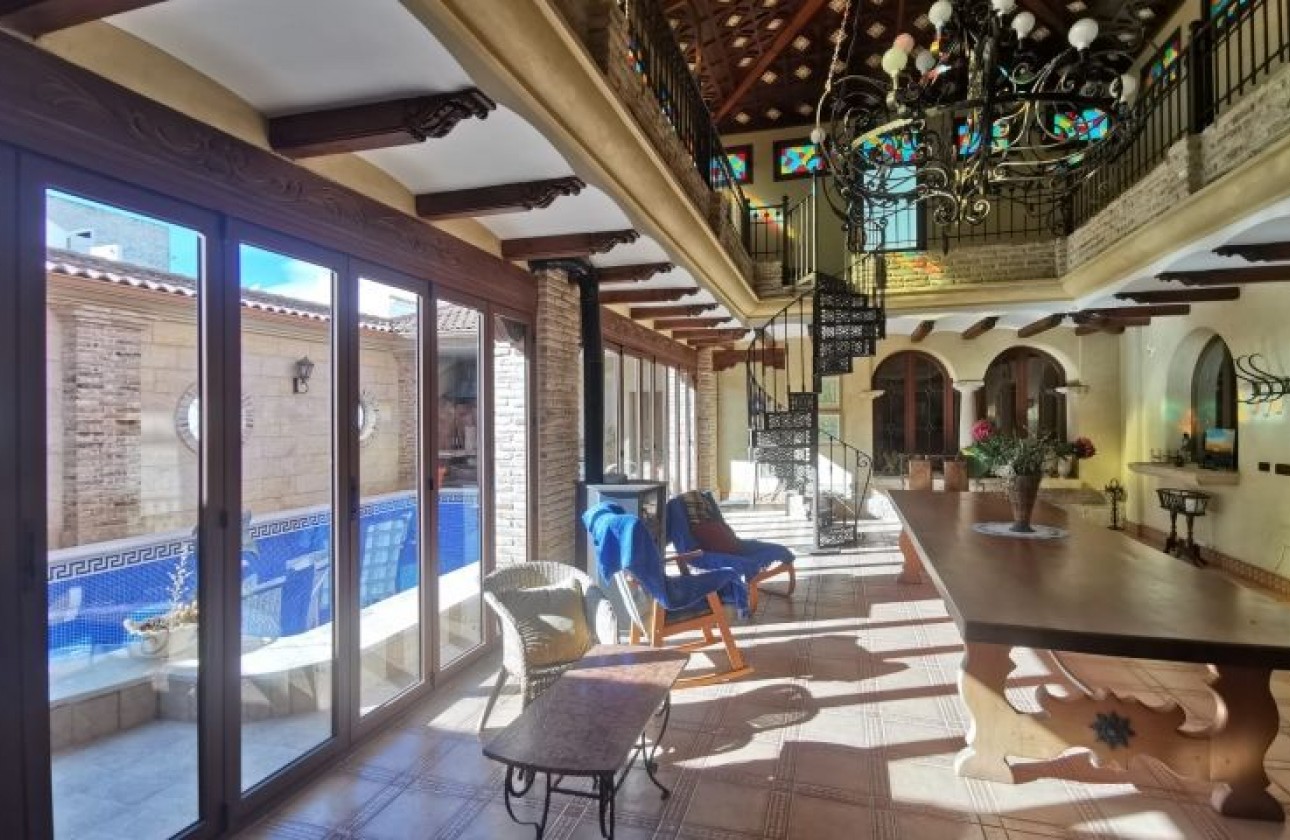 Revente - Villa - Orihuela