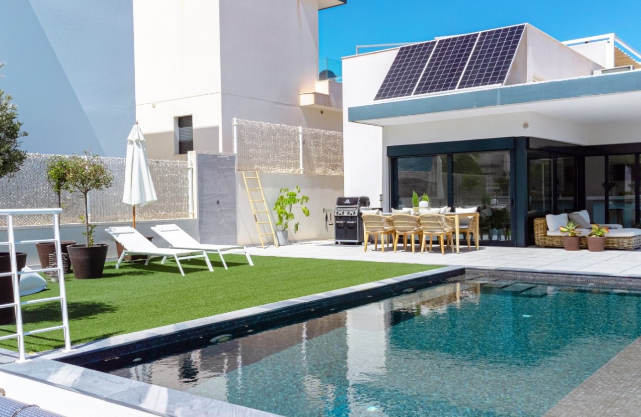 Revente - Villa - San Miguel de Salinas