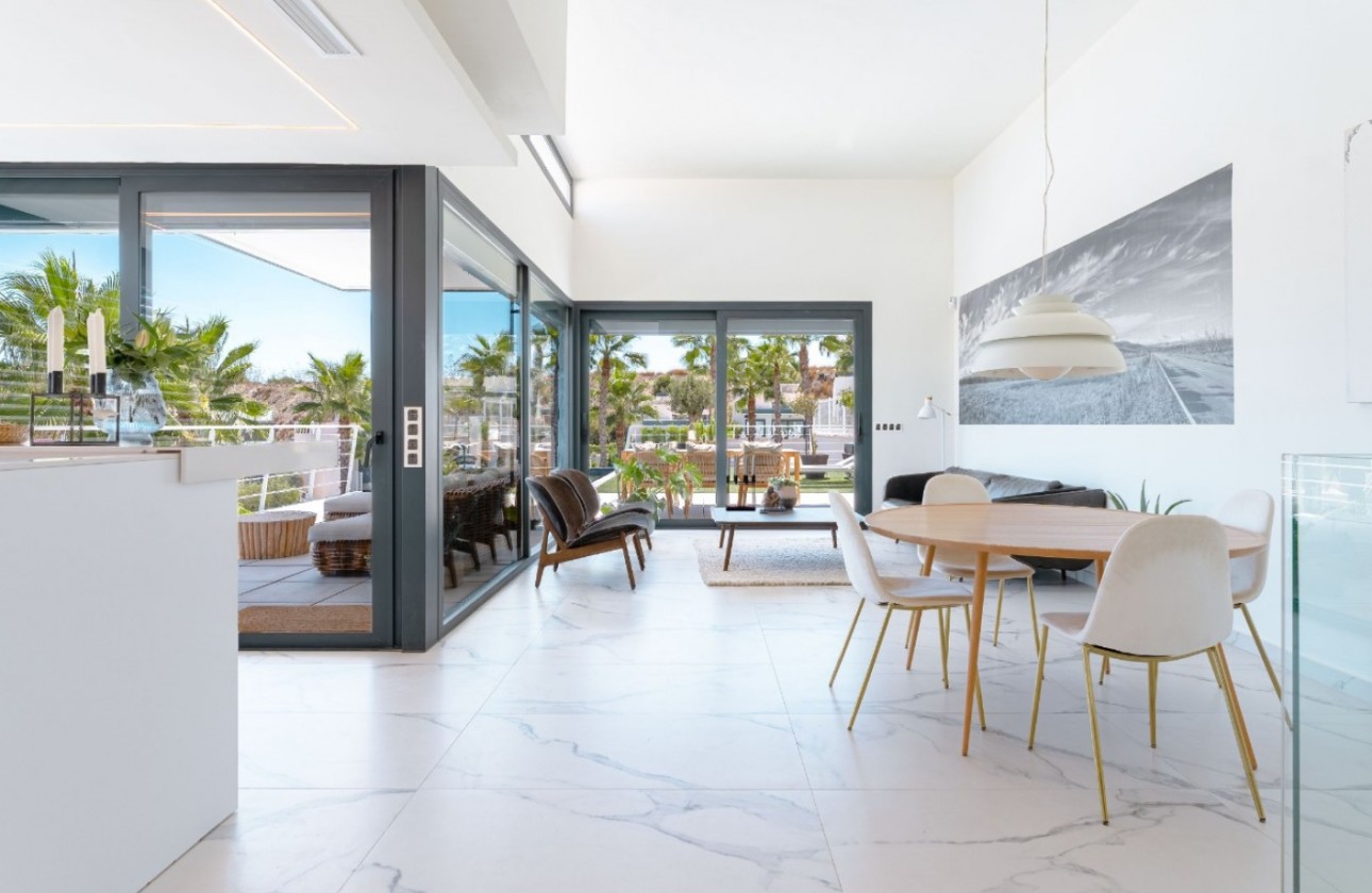 Revente - Villa - San Miguel de Salinas