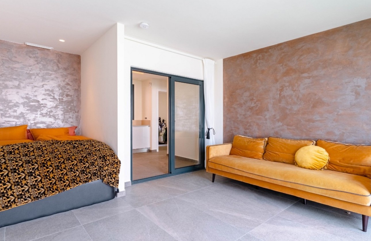 Revente - Villa - San Miguel de Salinas