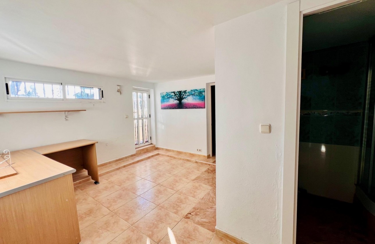 Resale - Villa - Orihuela Costa - Lomas de Campoamor-Las Ramblas