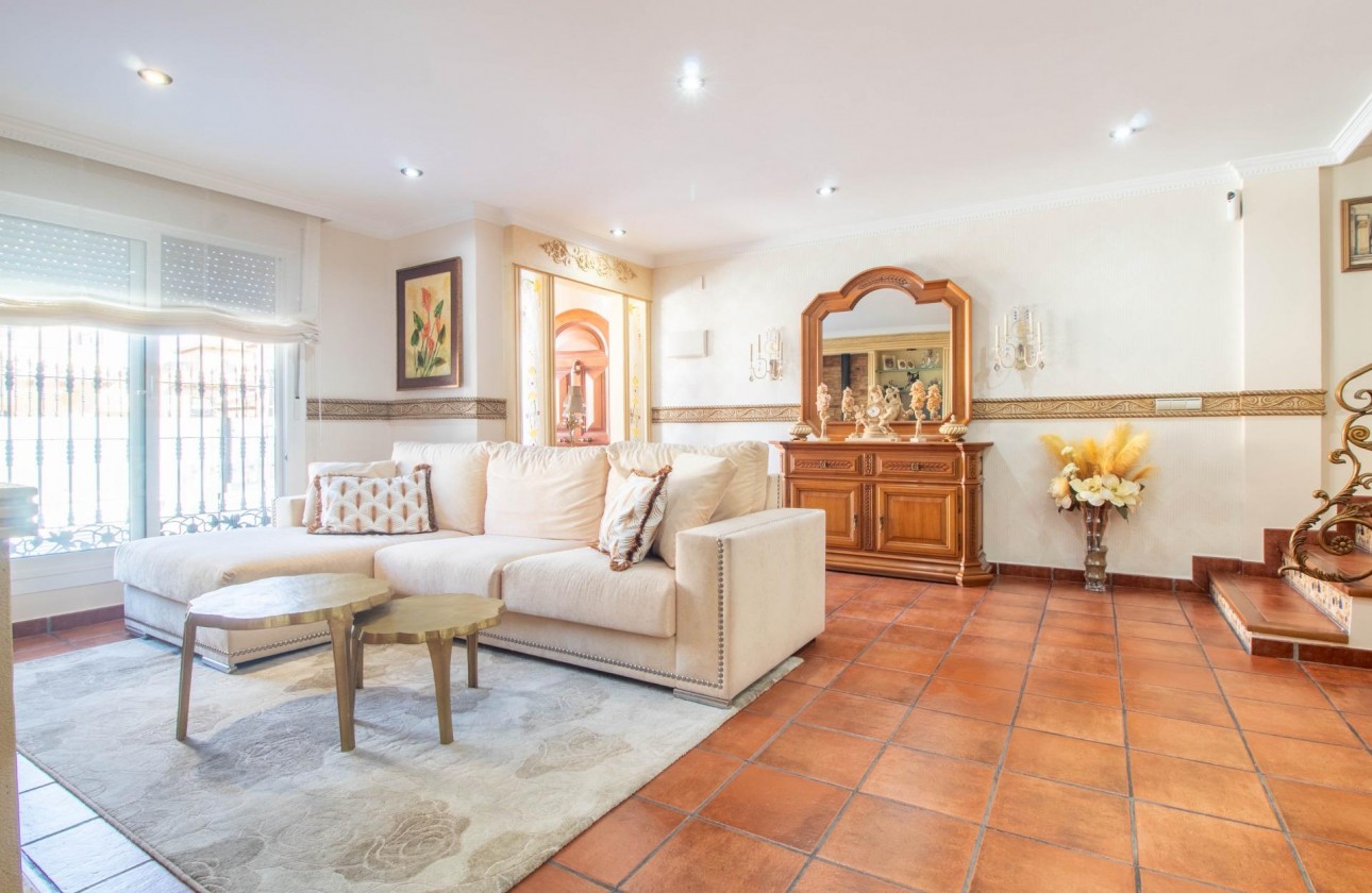 Revente - Villa - Orihuela Costa - La Zenia