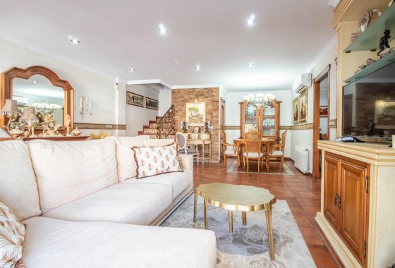 Revente - Villa - Orihuela Costa - La Zenia