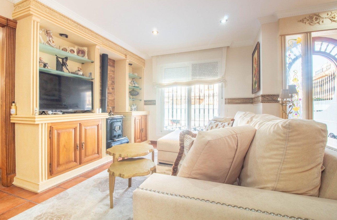 Revente - Villa - Orihuela Costa - La Zenia