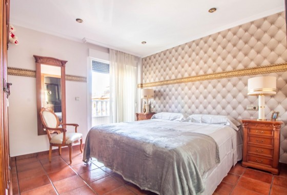 Revente - Villa - Orihuela Costa - La Zenia