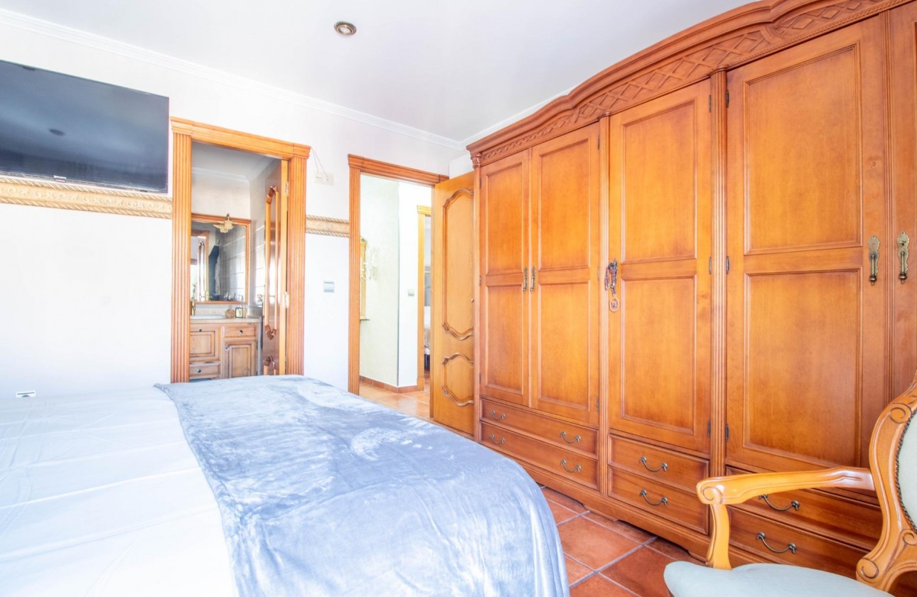 Revente - Villa - Orihuela Costa - La Zenia