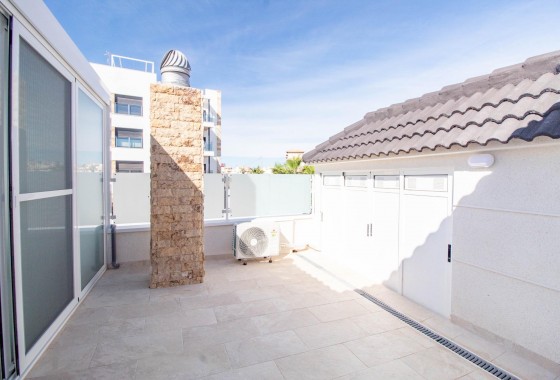 Revente - Villa - Orihuela Costa - La Zenia