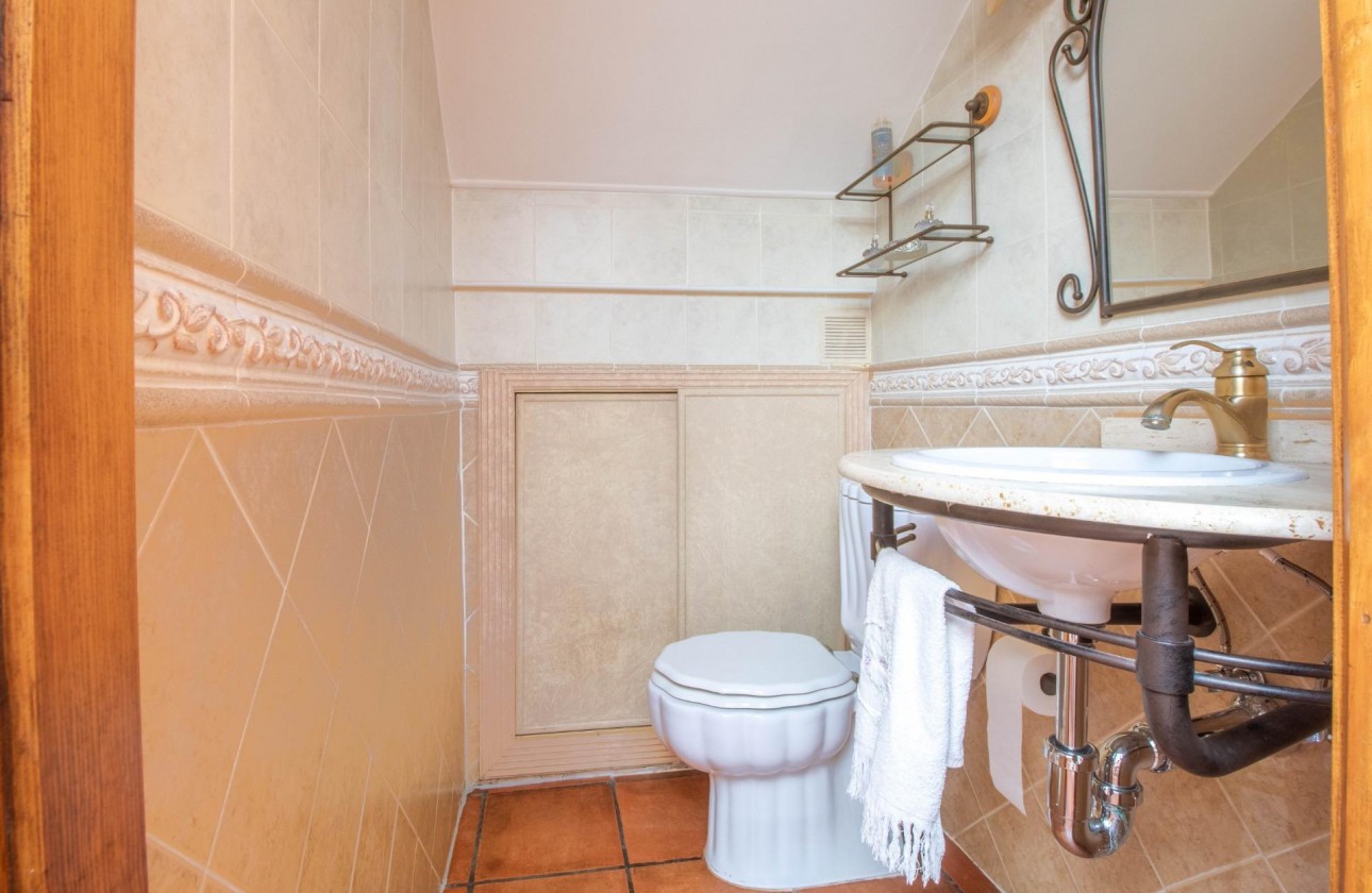 Revente - Villa - Orihuela Costa - La Zenia