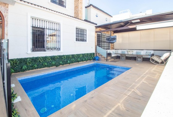 Revente - Villa - Orihuela Costa - La Zenia