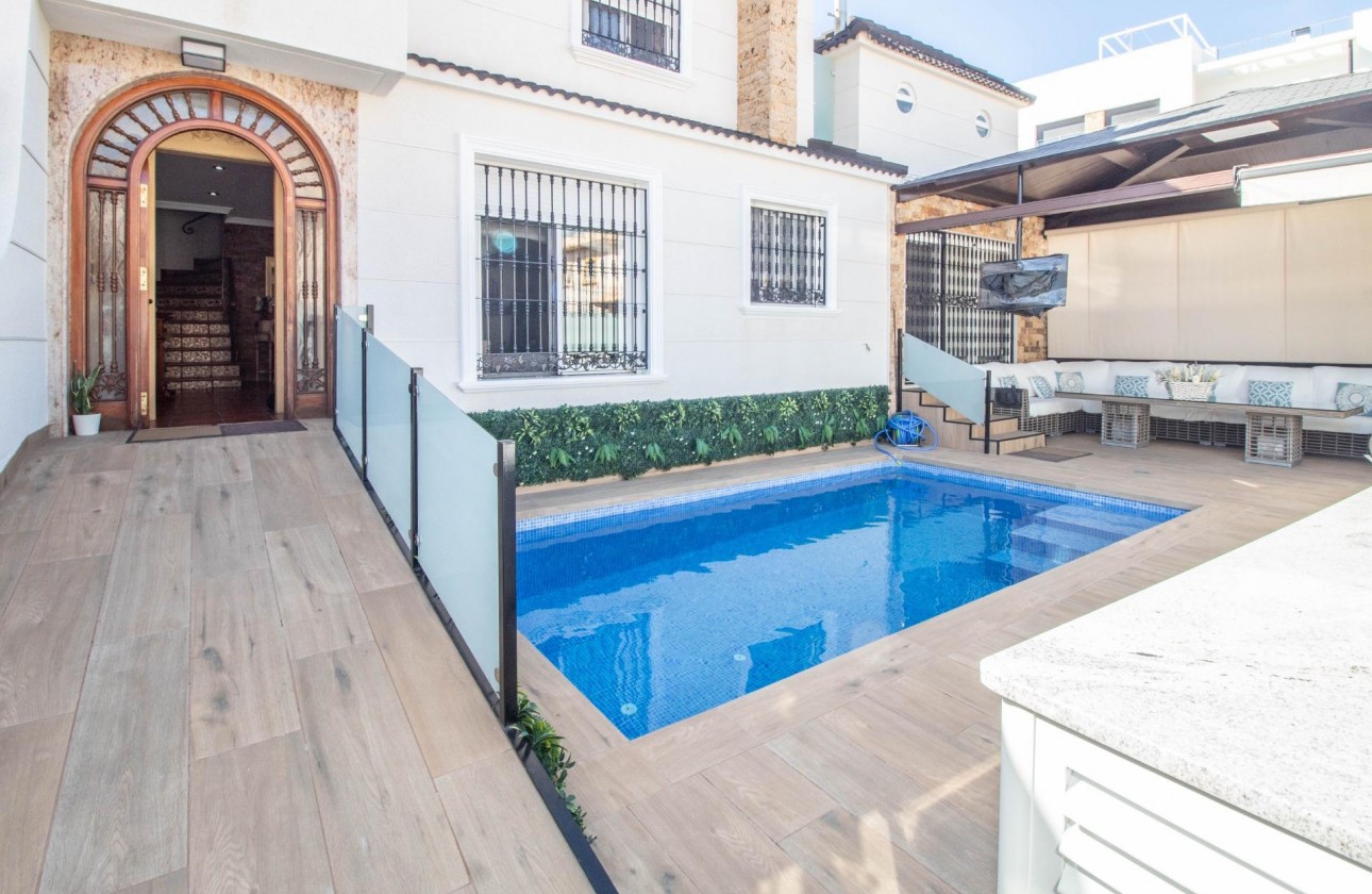 Revente - Villa - Orihuela Costa - La Zenia