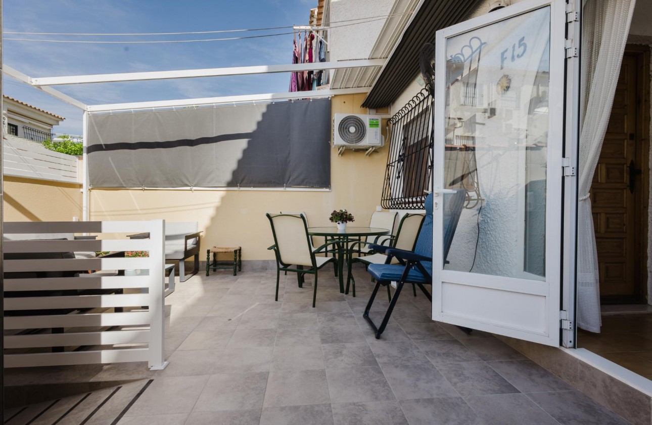 Resale - Bungalow - Torrevieja - playa de los naufragos