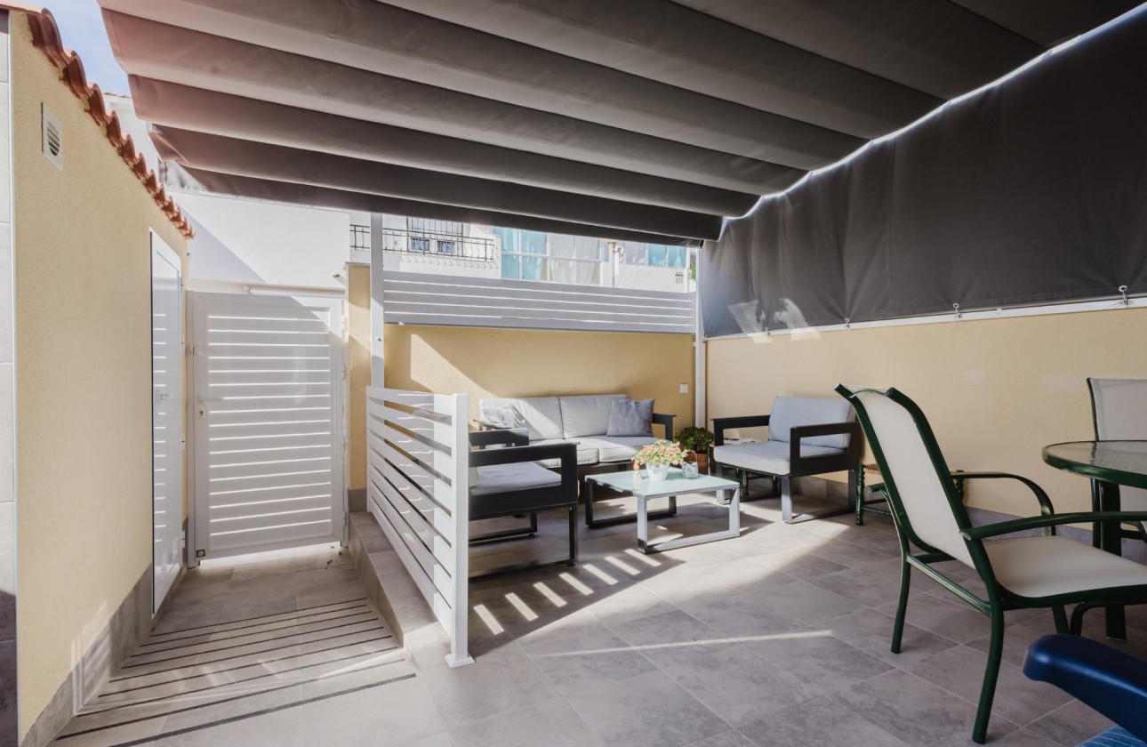 Resale - Bungalow - Torrevieja - playa de los naufragos