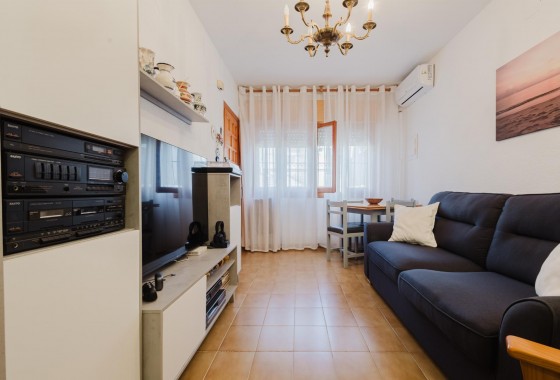 Resale - Bungalow - Torrevieja - playa de los naufragos