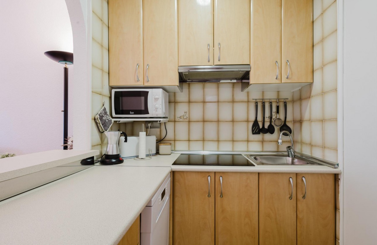 Resale - Bungalow - Torrevieja - playa de los naufragos