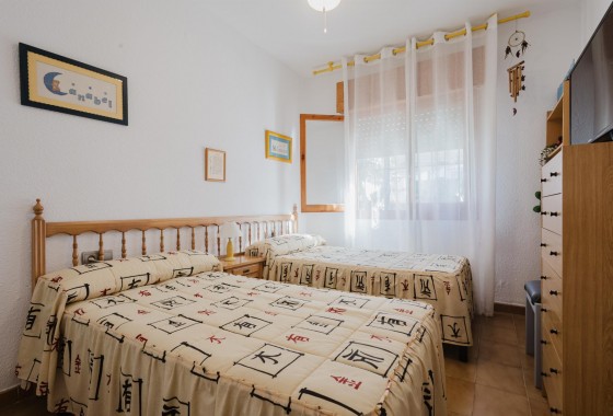 Resale - Bungalow - Torrevieja - playa de los naufragos