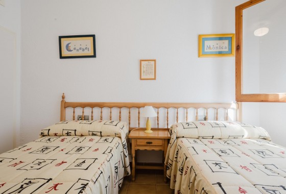 Resale - Bungalow - Torrevieja - playa de los naufragos