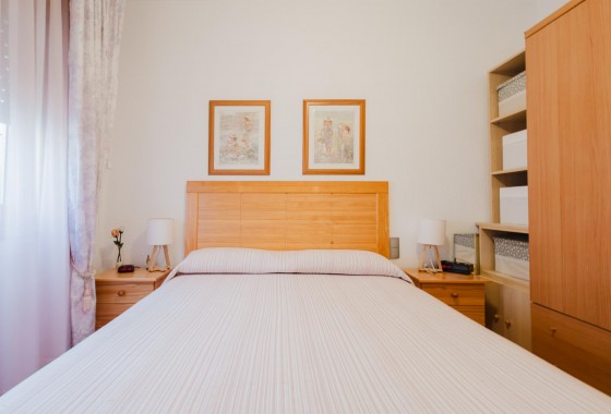 Resale - Bungalow - Torrevieja - playa de los naufragos