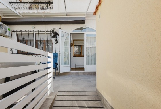 Resale - Bungalow - Torrevieja - playa de los naufragos