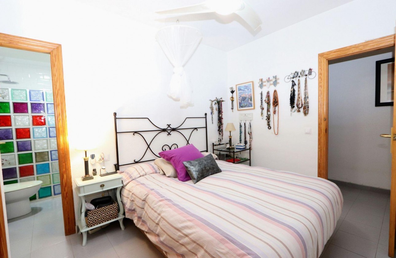 Reventa - Apartamento / piso - Torrevieja - Playa Flamenca