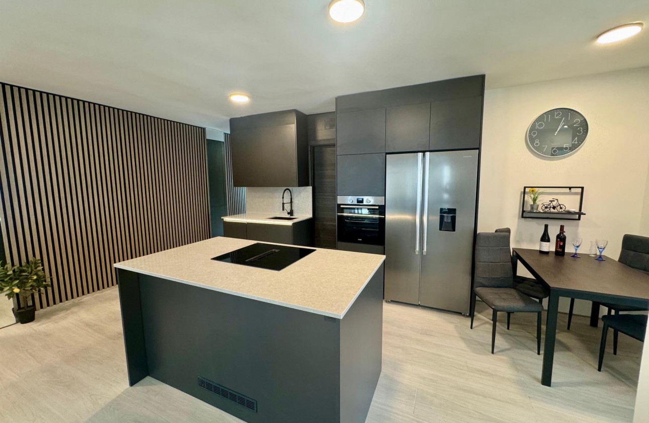 Revente - Appartement - Torrevieja - CLUB NAUTICO TORREVIEJA