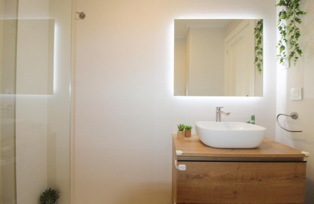 Revente - Appartement - Torrevieja - La veleta