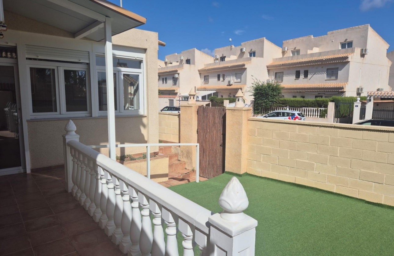 Revente - Casa - Orihuela Costa - La Zenia- Orihuela costa