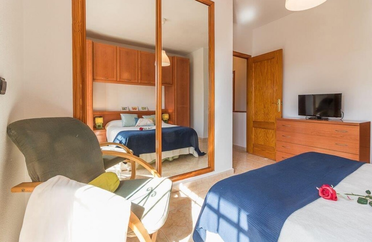 Revente - Casa - Orihuela Costa - La Zenia- Orihuela costa