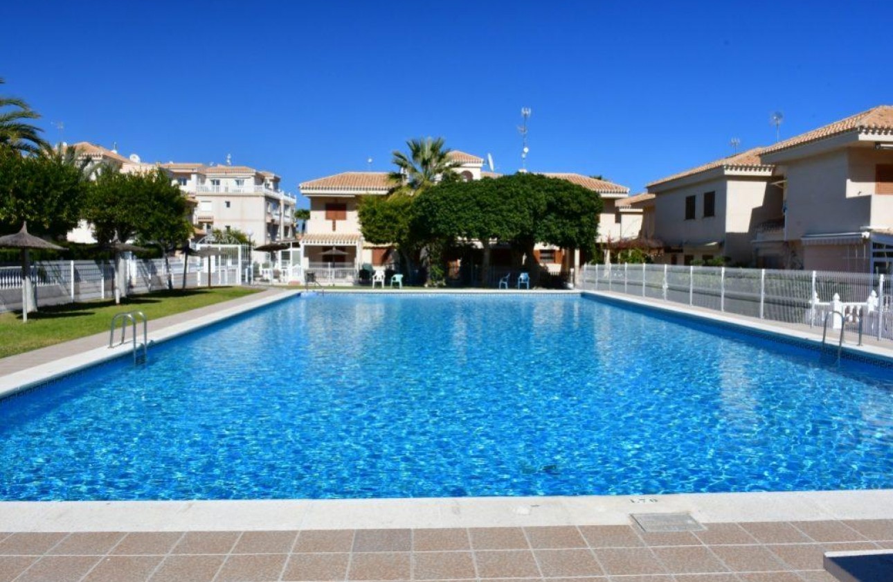 Revente - Casa - Orihuela Costa - La Zenia- Orihuela costa