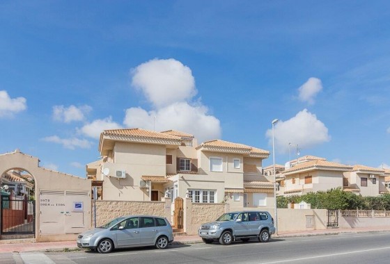 Revente - Casa - Orihuela Costa - La Zenia- Orihuela costa