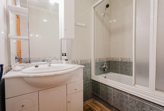 Resale - Apartment / flat - Torrevieja - PARQUE DE LAS NACIONES