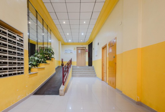 Resale - Apartment / flat - Torrevieja - PARQUE DE LAS NACIONES